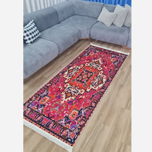 فرشینه | فرش چاپی برند حسن نیا چاپی مخمل سنتی لاکی کد O137 (پس کرایه) فرشینه | فرش چاپی برند حسن نیا چاپی مخمل سنتی لاکی کد O137 (پس کرایه) - Image 5