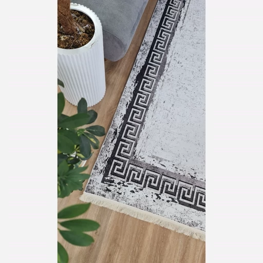 فرشینه | فرش چاپی برند حسن نیا چاپی مخمل مدرن ورساچه سفید مشکی h451 (پس کرایه) فرشینه | فرش چاپی برند حسن نیا چاپی مخمل مدرن ورساچه سفید مشکی h451 (پس کرایه) - Image 5