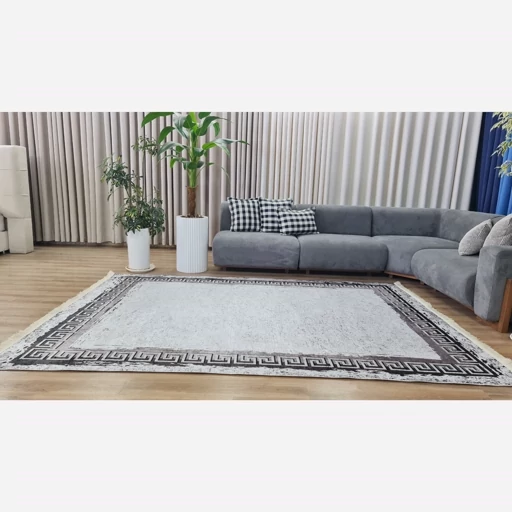 فرشینه | فرش چاپی برند حسن نیا چاپی مخمل مدرن ورساچه سفید مشکی h451 (پس کرایه) فرشینه | فرش چاپی برند حسن نیا چاپی مخمل مدرن ورساچه سفید مشکی h451 (پس کرایه) - Image 7