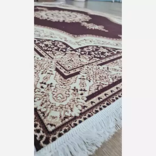 فرشینه | فرش چاپی برند حسن نیا چاپی هازان ترک طرح سنتی کرم زرشکی h318 (پس کرایه) فرشینه | فرش چاپی برند حسن نیا چاپی هازان ترک طرح سنتی کرم زرشکی h318 (پس کرایه) - Image 3