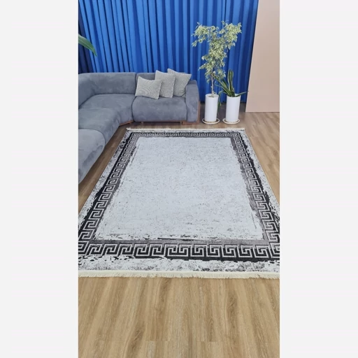 فرشینه | فرش چاپی برند حسن نیا چاپی مخمل مدرن ورساچه سفید مشکی h451 (پس کرایه) فرشینه | فرش چاپی برند حسن نیا چاپی مخمل مدرن ورساچه سفید مشکی h451 (پس کرایه) - Image 2