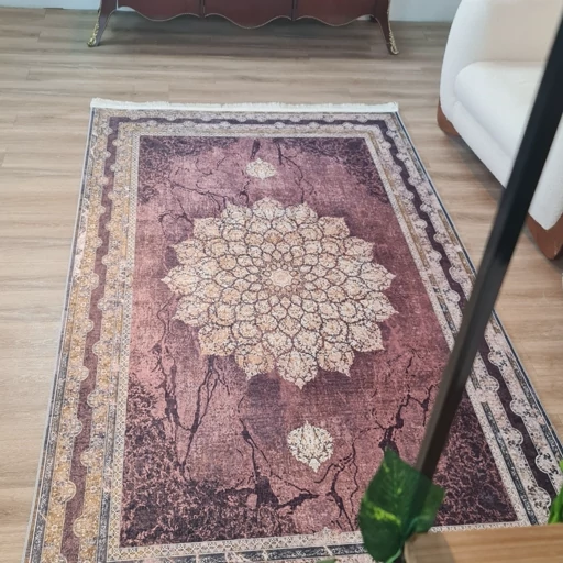فرش چاپی فرشینه برند حسن نیا مخمل هازان طرح دلبر L319 (پس کرایه) فرش چاپی فرشینه برند حسن نیا مخمل هازان طرح دلبر L319 (پس کرایه) - Image 7