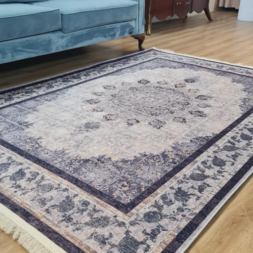 فرش چاپی فرشینه برند حسن نیا مخمل هازان طرح وینتیج سرمه L434(پس کرایه) فرش چاپی فرشینه برند حسن نیا مخمل هازان طرح وینتیج سرمه L434(پس کرایه) - Image 5