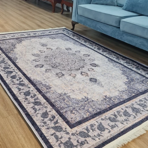 فرش چاپی فرشینه برند حسن نیا مخمل هازان طرح وینتیج سرمه L434(پس کرایه) فرش چاپی فرشینه برند حسن نیا مخمل هازان طرح وینتیج سرمه L434(پس کرایه) - Image 2
